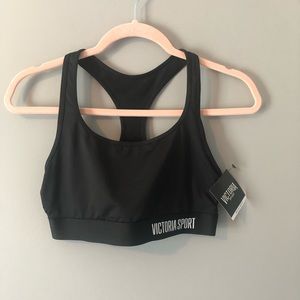 Victoria’s Secret The players black sports bra